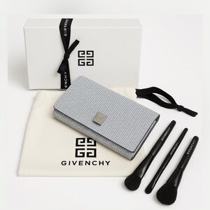 Givenchy Parfums Monogram Travel Makeup Brush Set Clutch NIB 3 Brushes Box